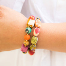 Load image into Gallery viewer, Mixed Beads Bracelet