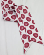 Load image into Gallery viewer, Serafina Scarf Maroon