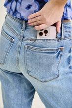 Load image into Gallery viewer, Vintage Wash Slim Fit