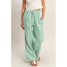 Load image into Gallery viewer, Vertical Striped