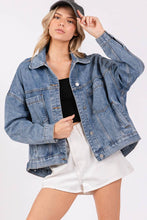 Load image into Gallery viewer, WASHED DENIM JACKET