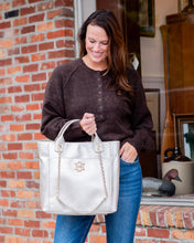 Load image into Gallery viewer, Kinzley Tote Pearl