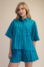 Load image into Gallery viewer, Collar Neck Button Down Shirt: Green / L - South Main Boutique
