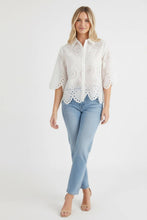 Load image into Gallery viewer, EYELET LACE
