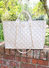 Load image into Gallery viewer, Melissa Tote Bag Pearl Quilted
