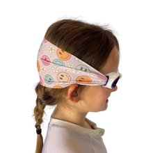 Load image into Gallery viewer, Goggles Daisy Smiles
