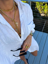 Load image into Gallery viewer, DIAMOND CROSS NECKLACE
