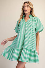 Load image into Gallery viewer, Ruffle Striped Puff
