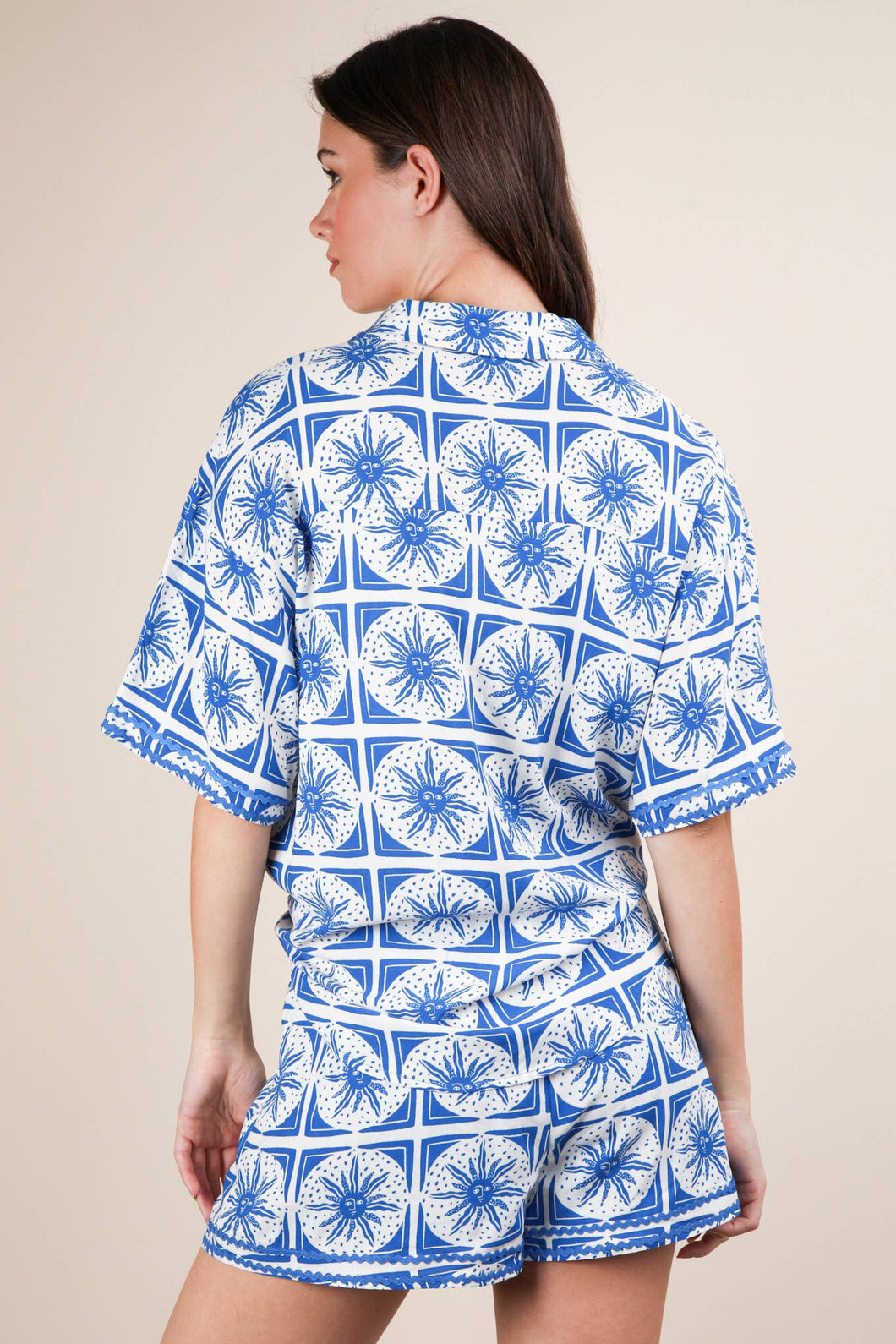 Tropical Set