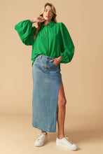 Load image into Gallery viewer, Holiday GREEN - South Main Boutique
