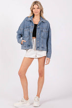 Load image into Gallery viewer, WASHED DENIM JACKET
