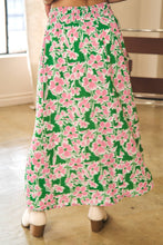 Load image into Gallery viewer, FLORAL PLUS MIDI SKIRT
