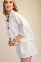 Load image into Gallery viewer, Collar With Contrast Trim Loose Fit Dropped Shoulder Sweater: Ivory / L - South Main Boutique

