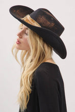 Load image into Gallery viewer, Scarlett Hat

