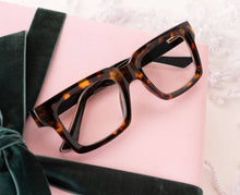 Load image into Gallery viewer, Spotlight Tortoise/Black 1.75
