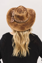 Load image into Gallery viewer, Caroline 2 in 1 Rustic
