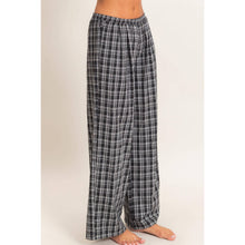 Load image into Gallery viewer, Black Plaid Pants
