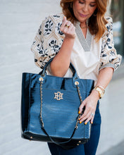 Load image into Gallery viewer, Kinzley Tote Black
