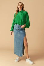 Load image into Gallery viewer, Holiday GREEN - South Main Boutique
