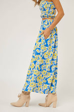 Load image into Gallery viewer, FLORAL PLUS MIDI SKIRT
