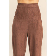 Load image into Gallery viewer, CHESTNUT SUEDE
