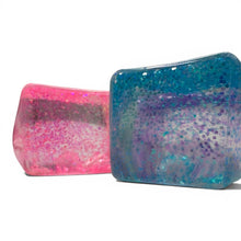 Load image into Gallery viewer, Glitter Squishy Cube

