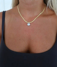 Load image into Gallery viewer, CORA NECKLACE

