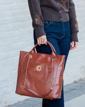Load image into Gallery viewer, Kinzley Tote Saddle CROC

