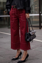 Load image into Gallery viewer, Stitch Detail Crop Burgundy
