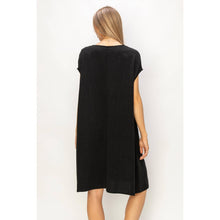Load image into Gallery viewer, Linen Midi Dress
