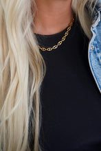 Load image into Gallery viewer, MIA NECKLACE
