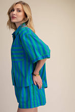 Load image into Gallery viewer, Collar Neck Button Down Shirt: Green / L - South Main Boutique
