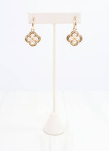 Load image into Gallery viewer, Scarlet Pearl Clover
