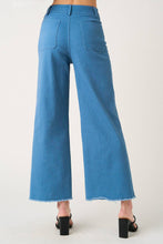 Load image into Gallery viewer, 2 POCKET DETAIL WIDE LEG HIGH WAIST PANTS: DENIM / S-M-L(2-2-2) - South Main Boutique
