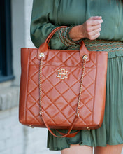 Load image into Gallery viewer, Kinzley Tote Saddle

